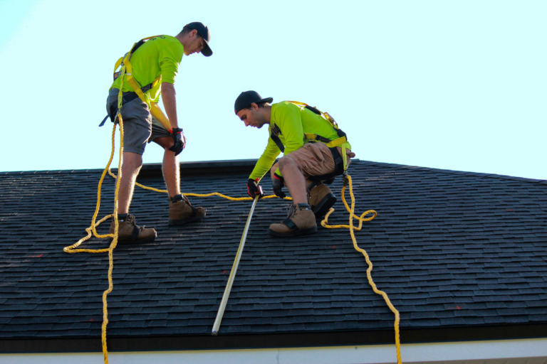 How to Choose the Right Roofing Contractor for Your Budget